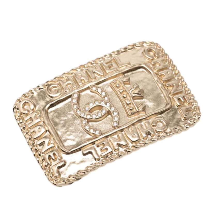 Chanel CC Gold Plated Crystal Logo Crown Plate Brooch Gold Metal Very good condition - Front View