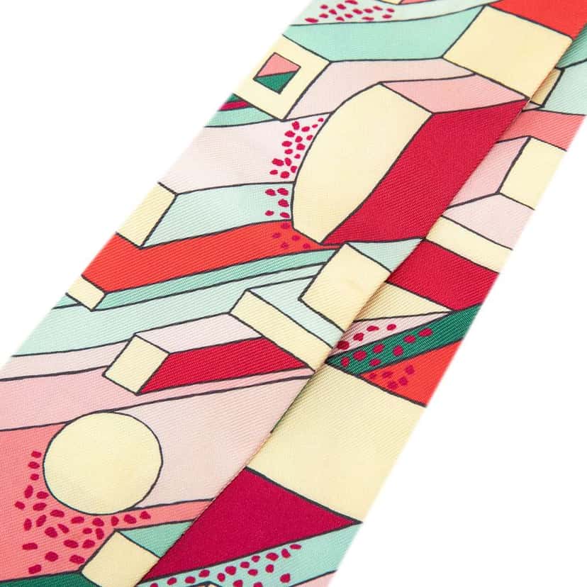 Hermès On A Summer Day Silk Twilly Scarf Pink Silk Very good condition - Back View