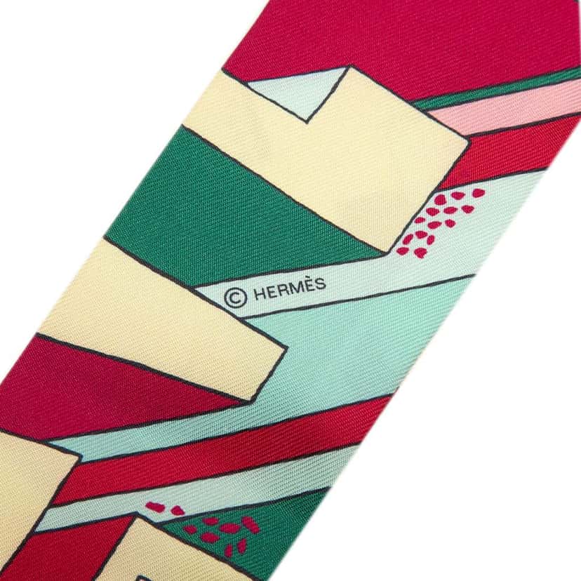 Hermès On A Summer Day Silk Twilly Scarf Pink Silk Very good condition - Box View