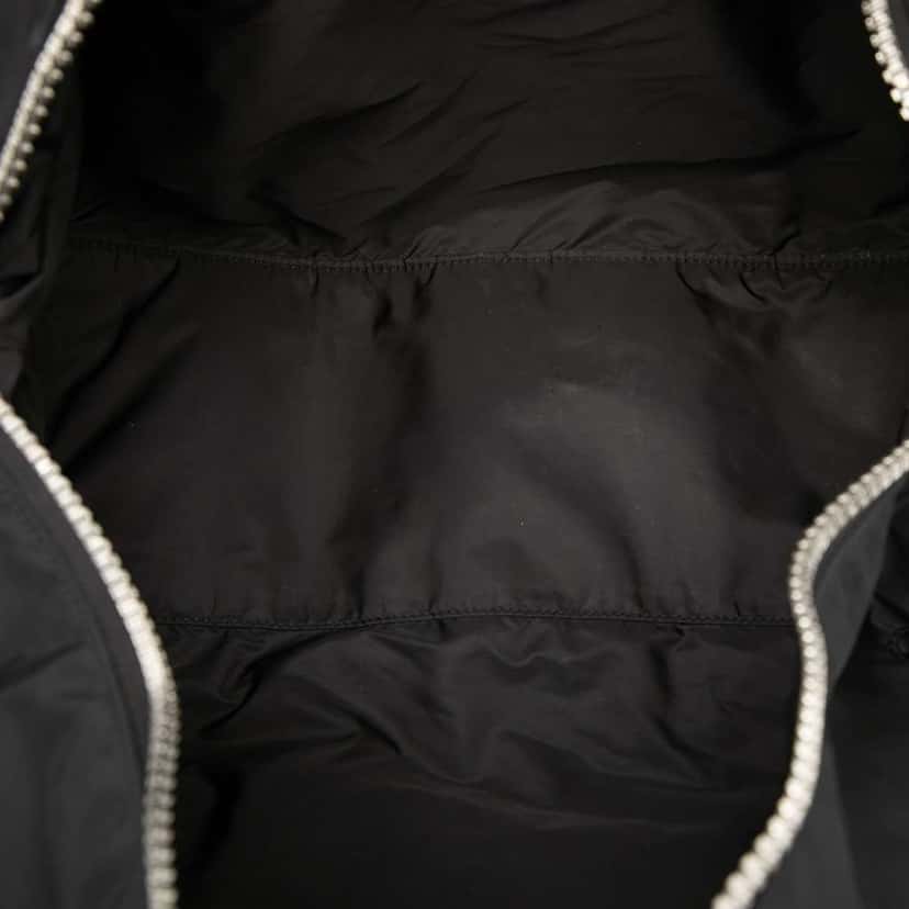 Givenchy Nylon G Zip Duffle Backpack Black Very good condition - Model View