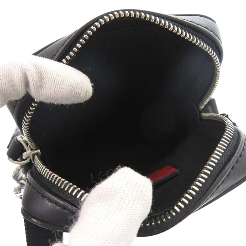 Valentino Small Leather VLTN Crossbody Black Leather Good condition - Model View