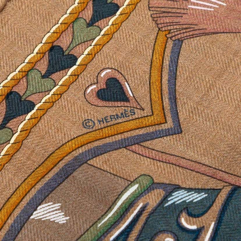 Hermès Harnais de Coeur Cashmere Silk Scarf 45 Brown Wool Very good condition - Box View