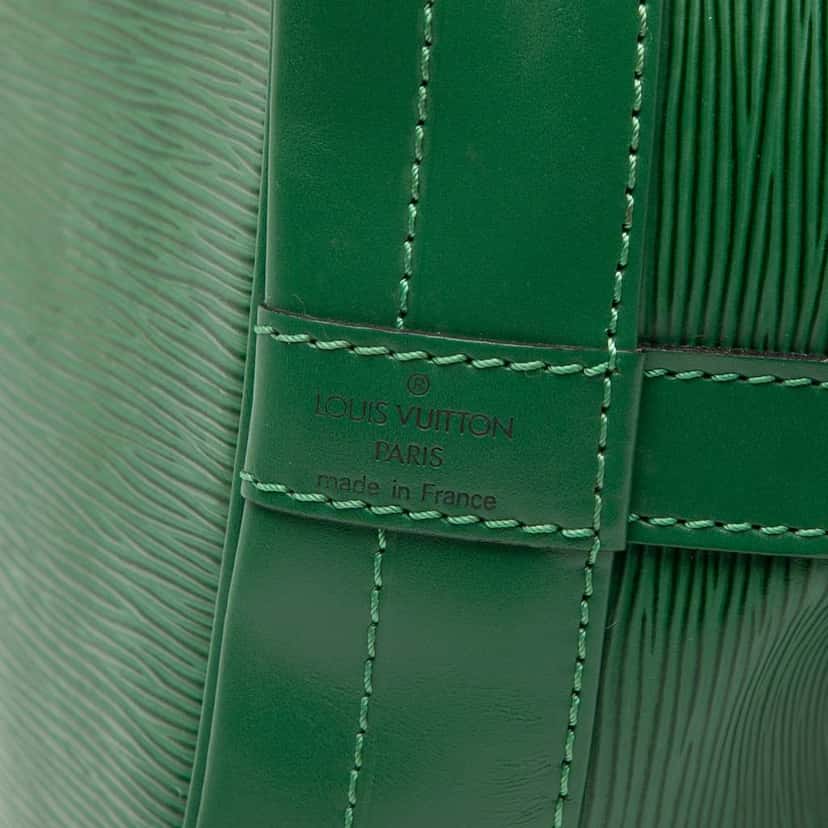 Louis Vuitton Epi Noe GM Green Leather Good condition - Box View