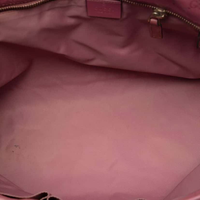 Gucci Medium GG Imprime Tote Pink Canvas Good condition - Model View