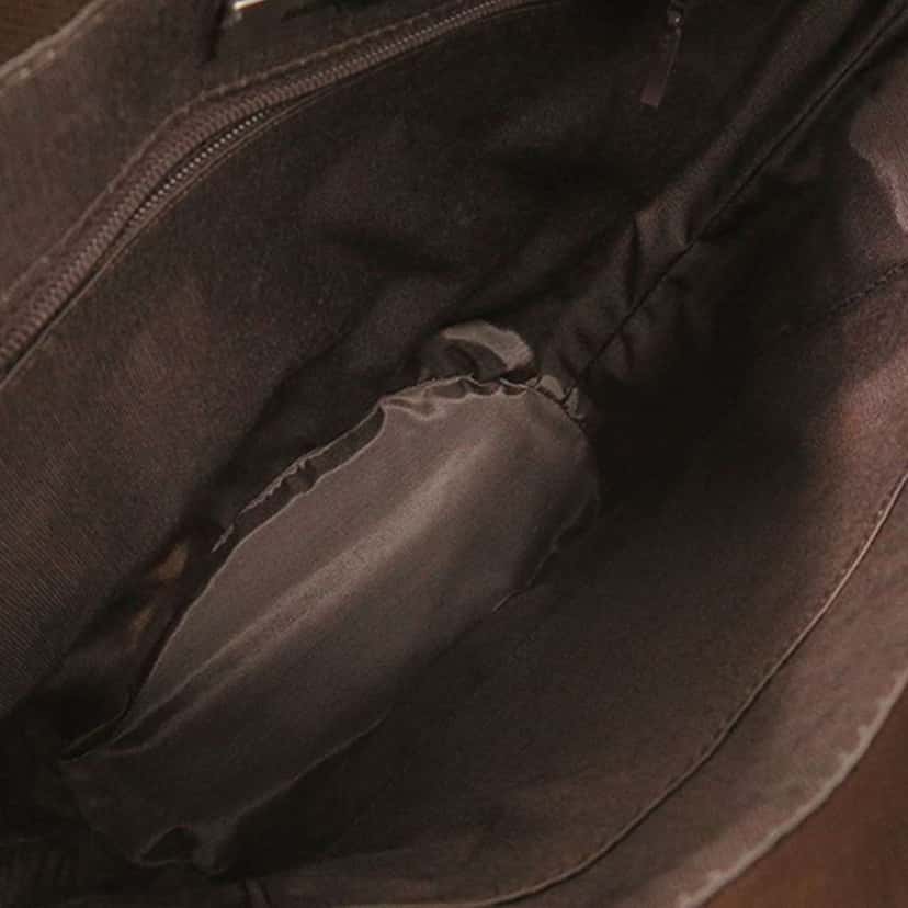 Burberry House Check Canvas Bucket Bag Beige Canvas Good condition - Model View