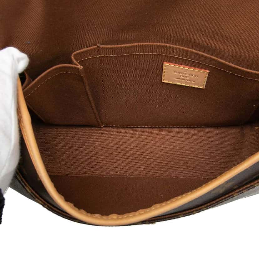 Louis Vuitton Monogram Sologne Brown Good condition - Model View