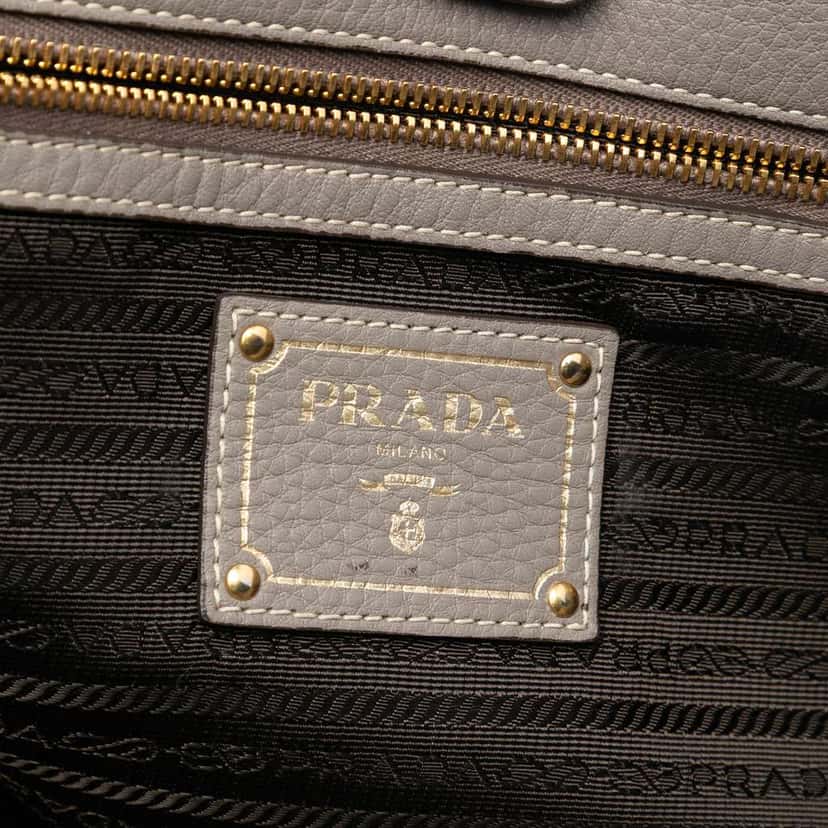 Prada Vitello Daino Open Convertible Tote Grey Leather Good condition - Box View