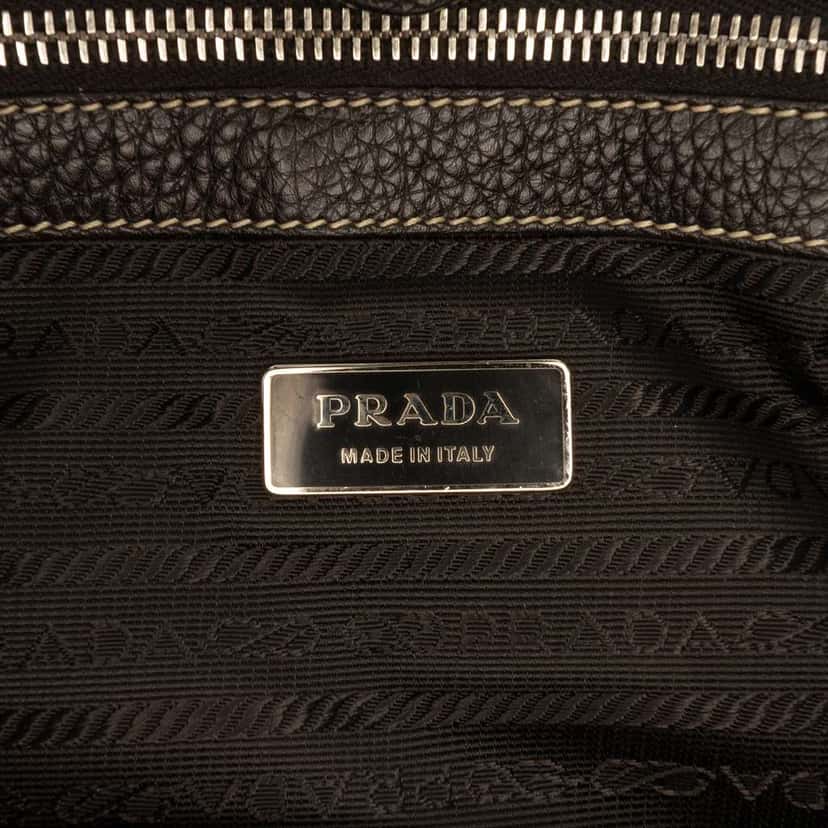 Prada Leather Trimmed Tessuto Buckle Shoulder Bag Black Good condition - Box View
