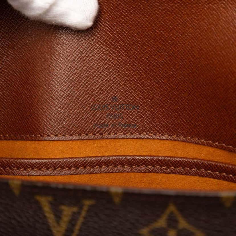 Louis Vuitton Monogram Musette Tango Short Strap Brown Good condition - Box View