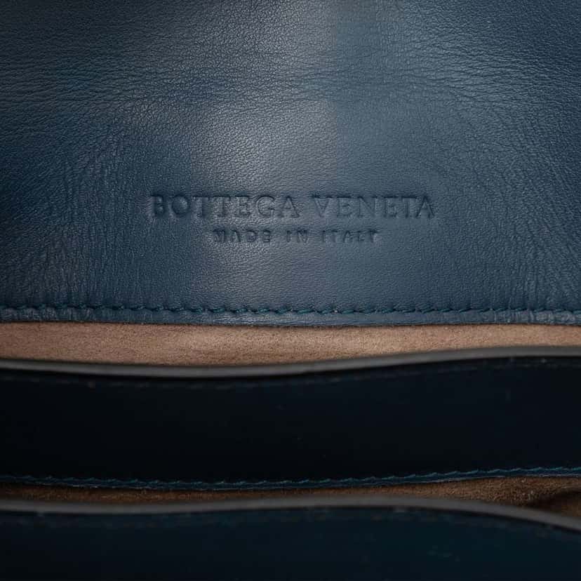 Bottega Veneta Small Intrecciato Trimmed Nappa Piazza Top Handle Satchel Blue Leather Good condition - Box View