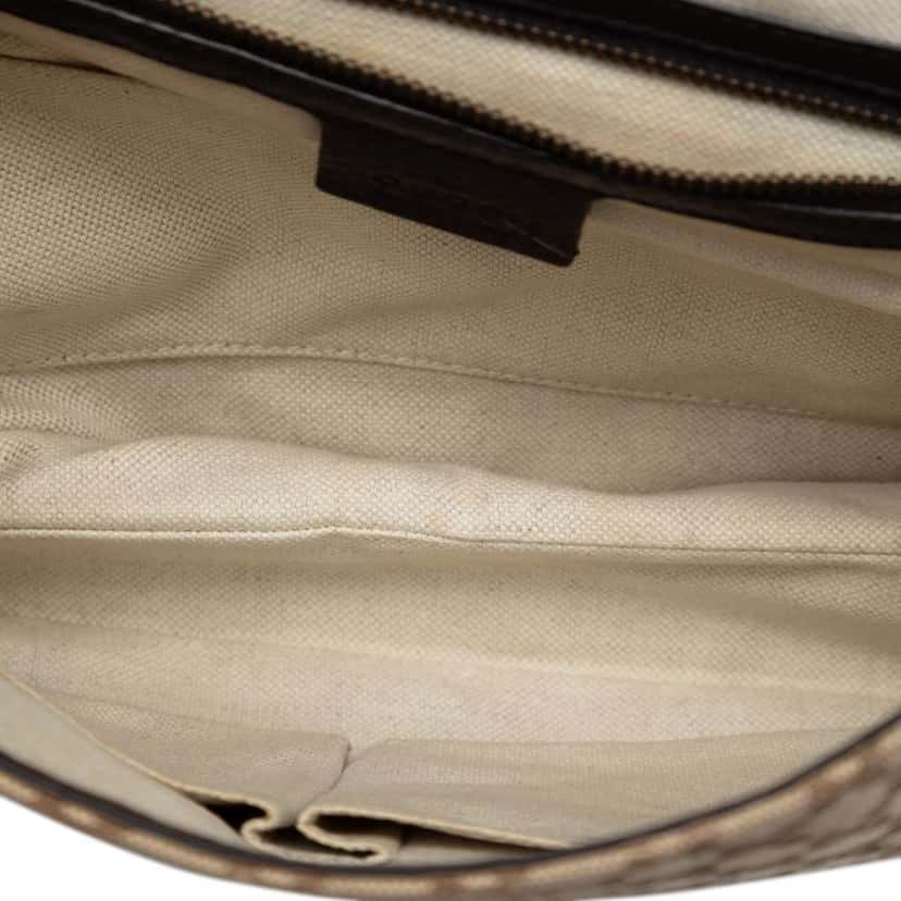 Gucci Diamante Canvas 1973 Shoulder Bag Beige Good condition - Model View