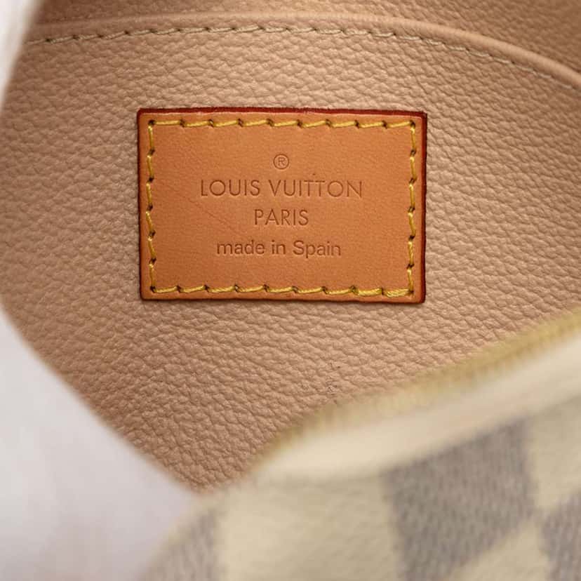 Louis Vuitton Damier Azur Cosmetic Pouch White Good condition - Box View