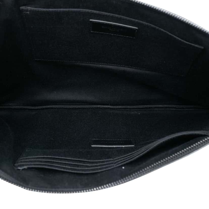 Saint Laurent Croc Embossed Leather Monogram Clutch Black Leather Very good condition - Model View
