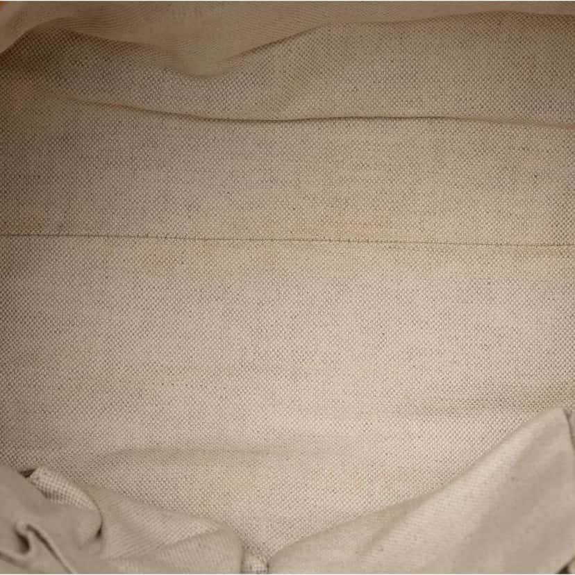 Gucci GG Canvas Bella Flap Satchel Beige Very good condition - Model View