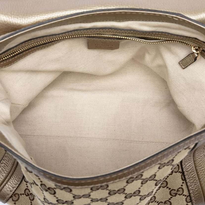 Gucci GG Canvas Bella Flap Satchel Beige Very good condition - Model View