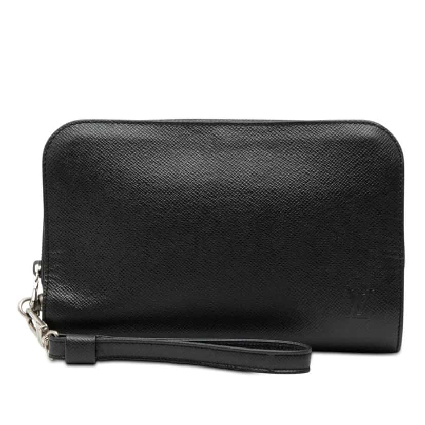 Louis Vuitton Taiga Pochette Baikal Black Leather Very good condition - Front View