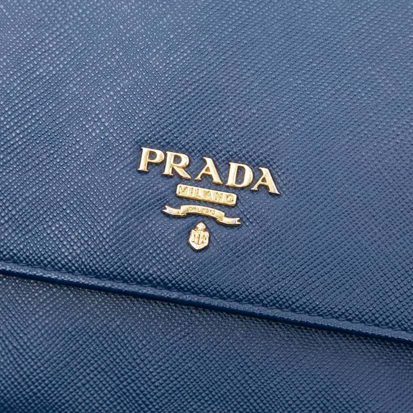 Prada Saffiano Wallet On Chain Blue Leather Very good condition - Box View