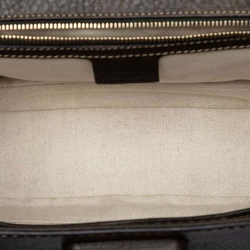 Gucci Medium Leather New Bamboo Satchel Green Leather Very good condition - Model View