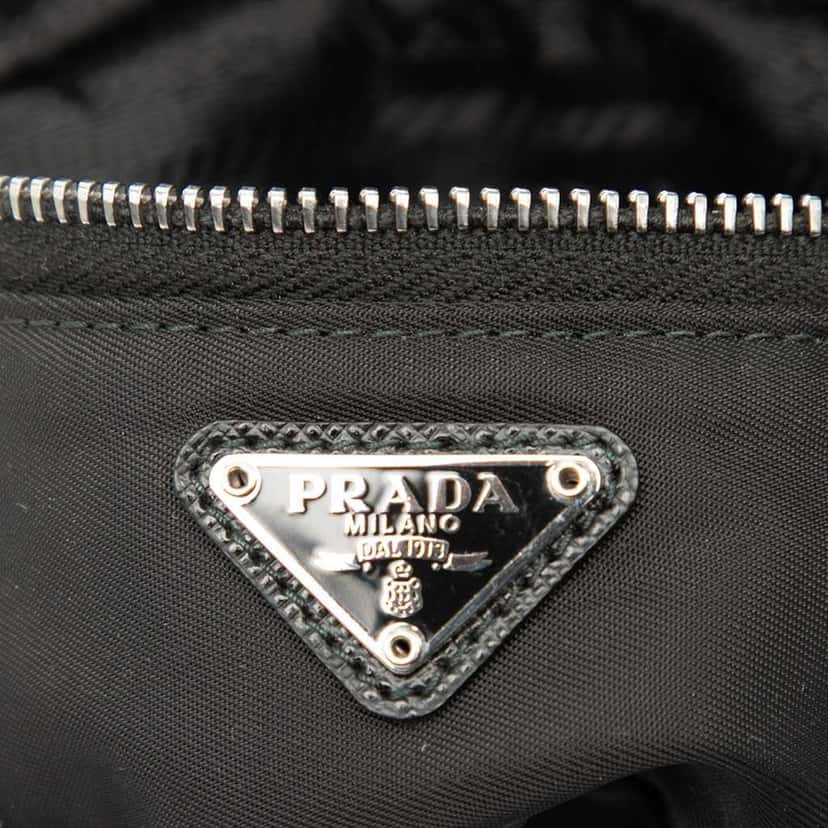 Prada Mini Re-Nylon Travel Arm Pouch Black Very good condition - Box View