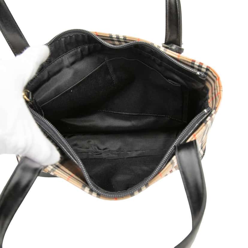 Burberry Haymarket Check Canvas Tote Beige Canvas Very good condition - Model View