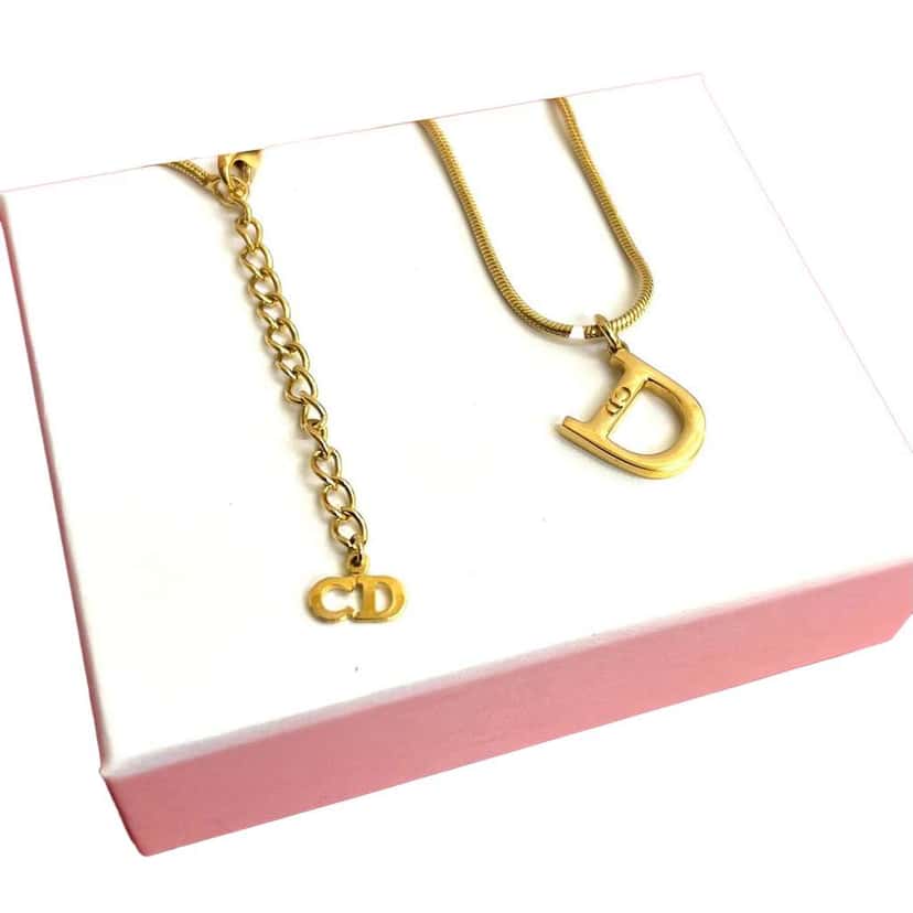 Dior Gold Plated CD Logo Pendant Necklace Gold Metal Good condition - Box View