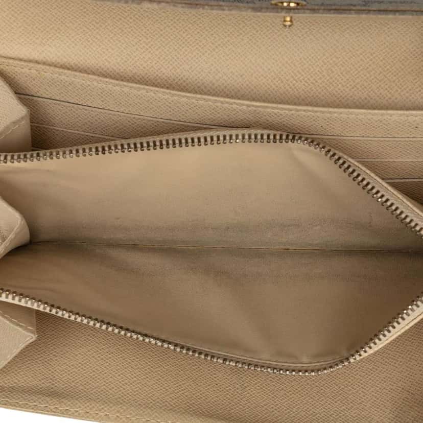 Louis Vuitton Damier Azur Sarah Wallet White Fair condition - Model View