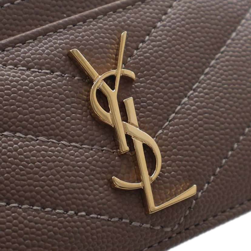 Saint Laurent Grain de Poudre Matelasse Chevron Cassandre Card Holder Brown Leather Good condition - Model View