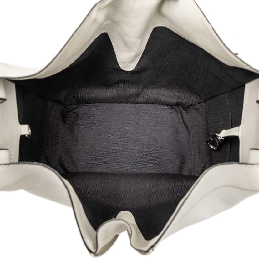 Loewe Small Leather Hammock Satchel White Leather Good condition - Model View