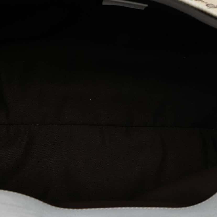 Gucci GG Canvas Abbey D Ring Tote Beige Good condition - Model View