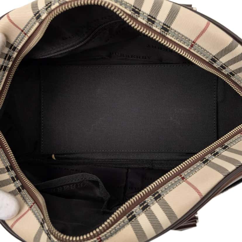Burberry House Check Canvas Handbag Beige Canvas Good condition - Model View