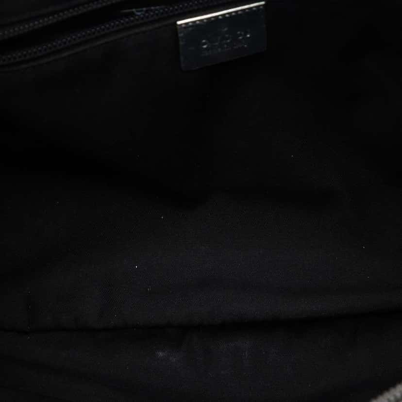 Gucci GG Imprime Web Crossbody Silver Canvas Good condition - Model View