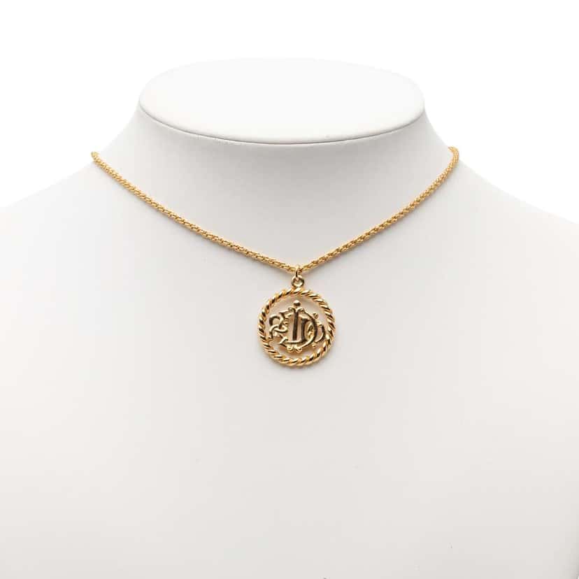 Dior Gold Plated Logo Pendant Necklace Gold Metal Very good condition - Box View