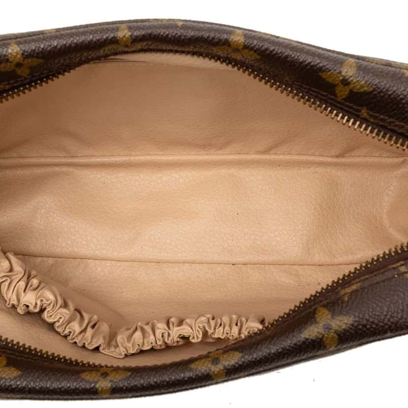 Louis Vuitton Monogram Trousse Toilette 23 Brown Very good condition - Model View
