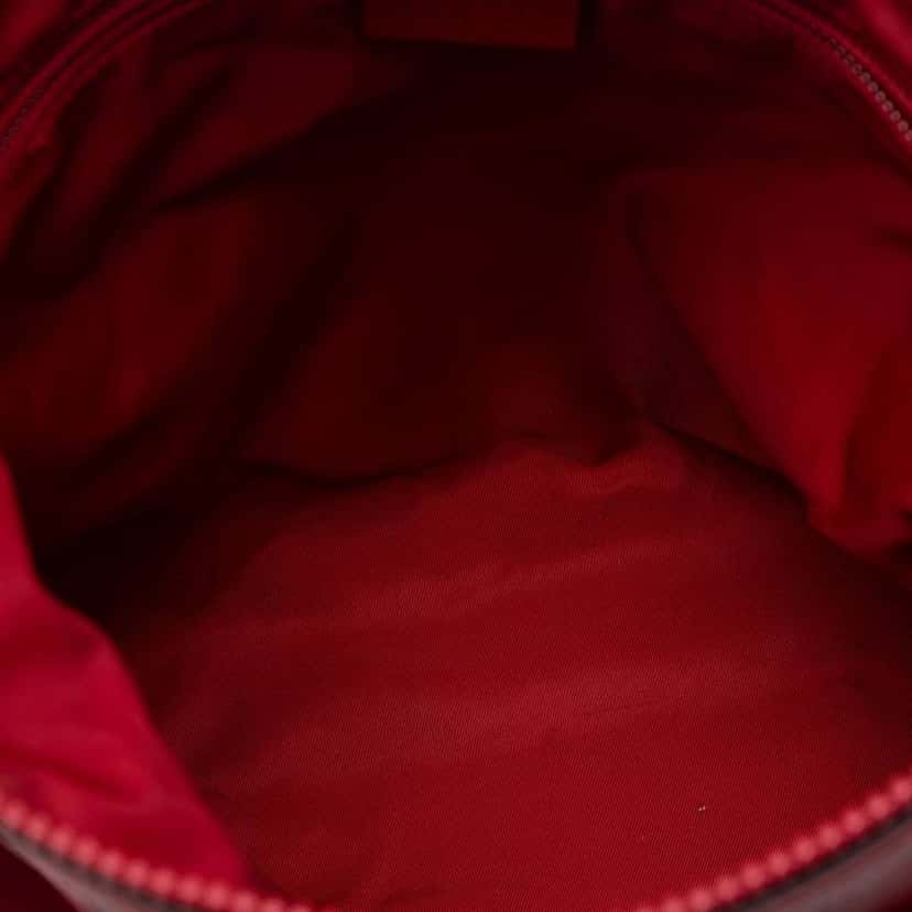 Gucci GG Nylon Flat Messenger Bag Red Very good condition - Model View