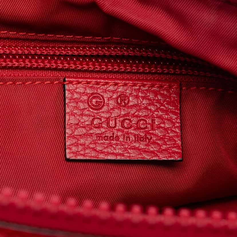 Gucci GG Nylon Flat Messenger Bag Red Very good condition - Box View