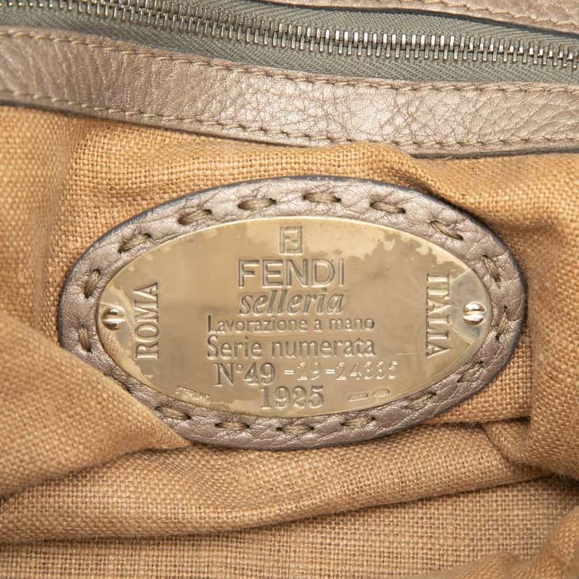 Fendi Large Leather Selleria Villa Borghese Tote Gold Leather Good condition - Box View