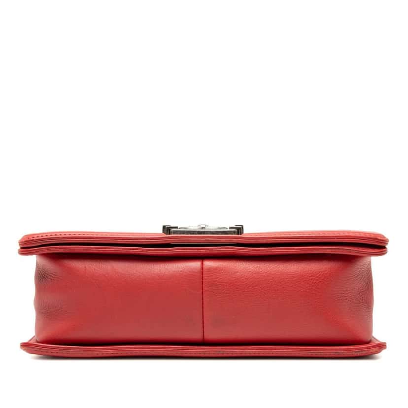 Chanel Old Medium Quilted Lambskin Boy Flap Red Leather Very good condition - Inside View