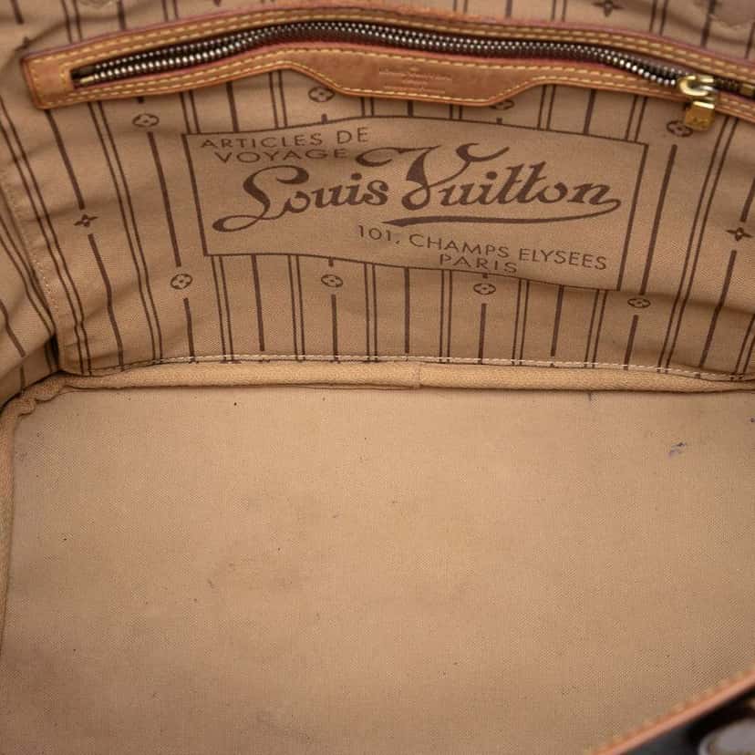 Louis Vuitton Monogram Neverfull MM Brown Very good condition - Model View