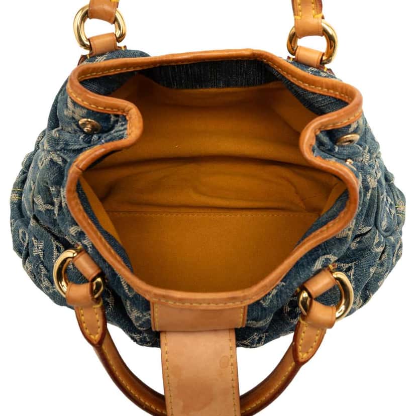 Louis Vuitton Monogram Denim Pleaty Blue Denim Very good condition - Model View