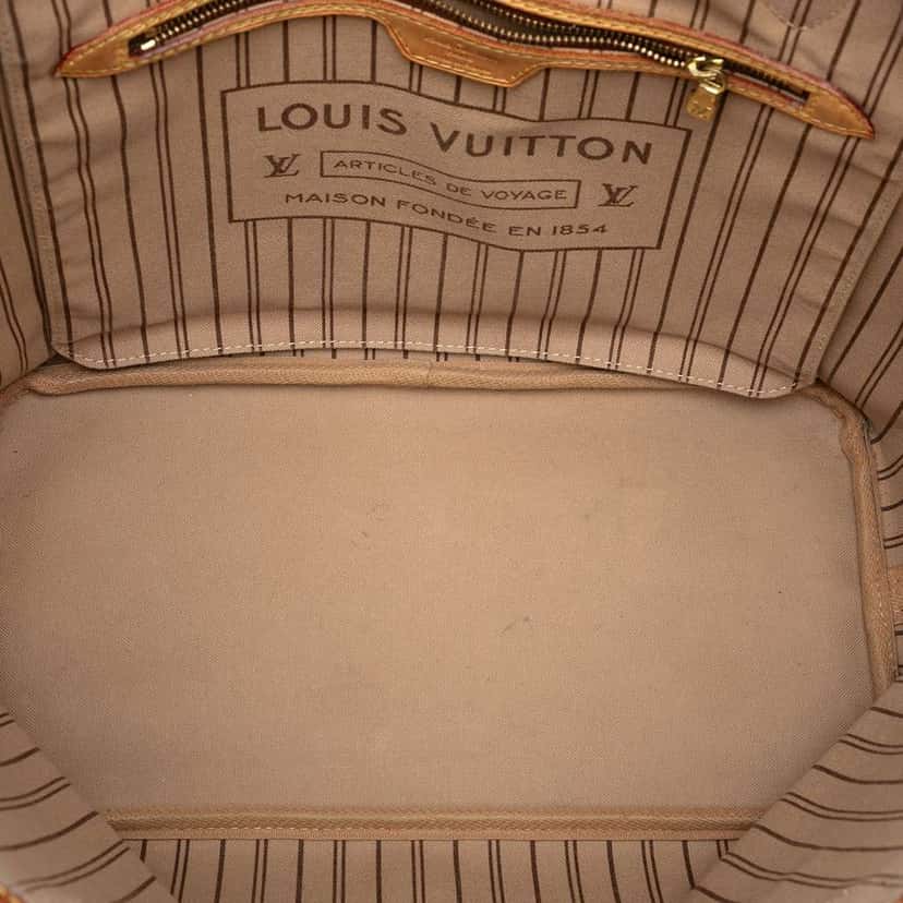 Louis Vuitton Monogram Neverfull MM Brown Very good condition - Model View