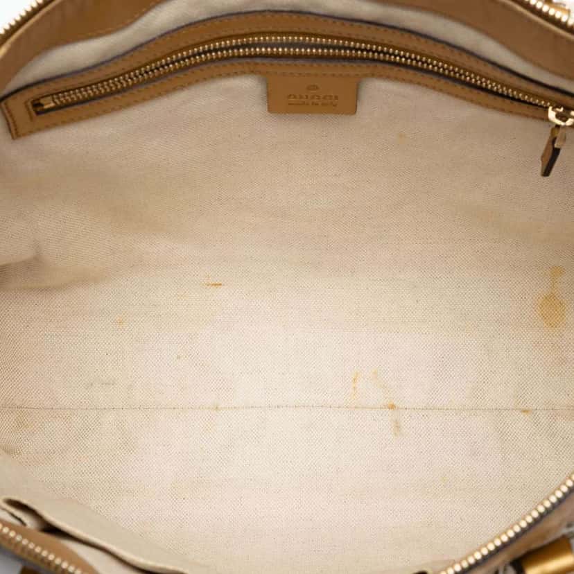 Gucci GG Canvas Lovely Tote Beige Very good condition - Model View