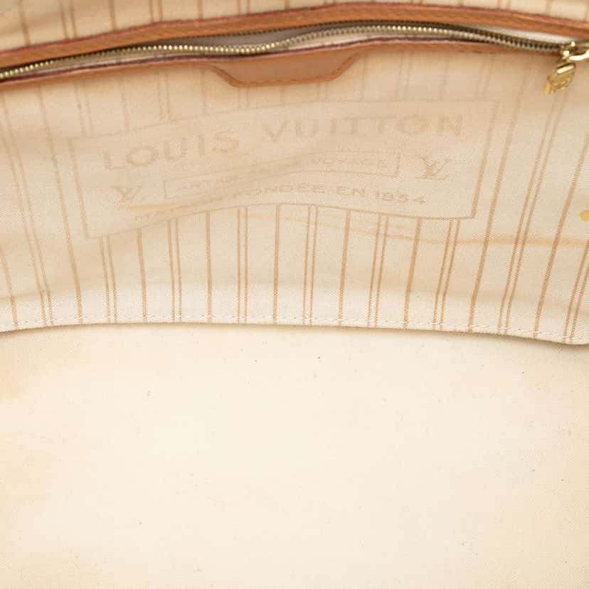 Louis Vuitton Damier Azur Neverfull MM White Very good condition - Model View