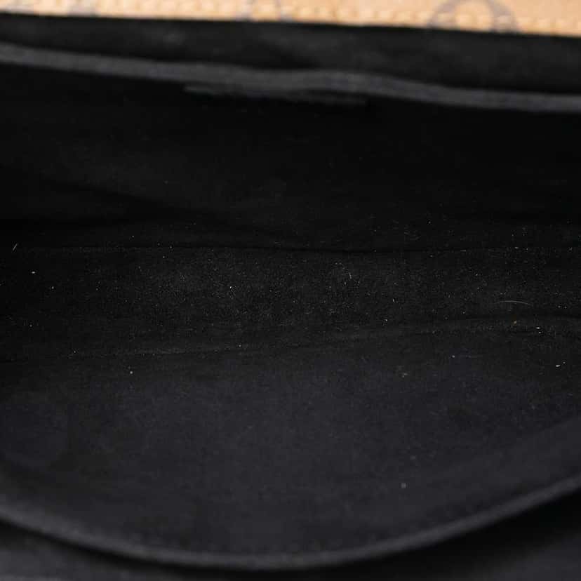 Louis Vuitton Monogram Reverse Pochette Metis Brown Very good condition - Model View