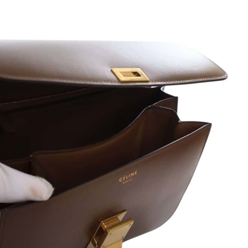 Celine Medium Calfskin Classic Box Brown Leather Very good condition - Model View