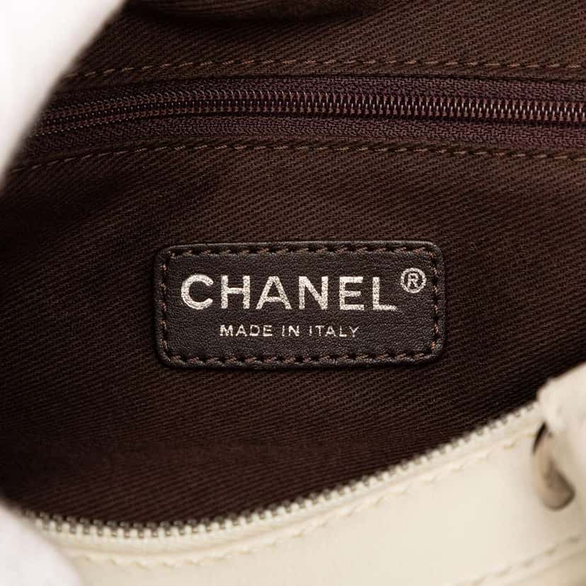 Chanel CC Calfskin Wild Stitch Bowling Bag White Leather Very good condition - Box View