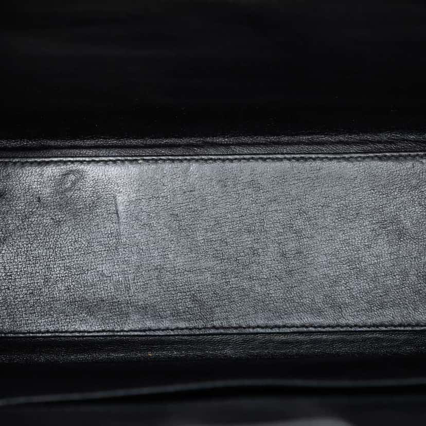 Chanel CC Calfskin Tortoiseshell Handbag Black Leather Very good condition - Model View