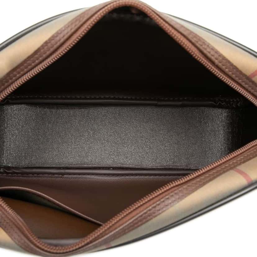 Burberry Vintage Check Canvas Crossbody Brown Canvas Good condition - Model View