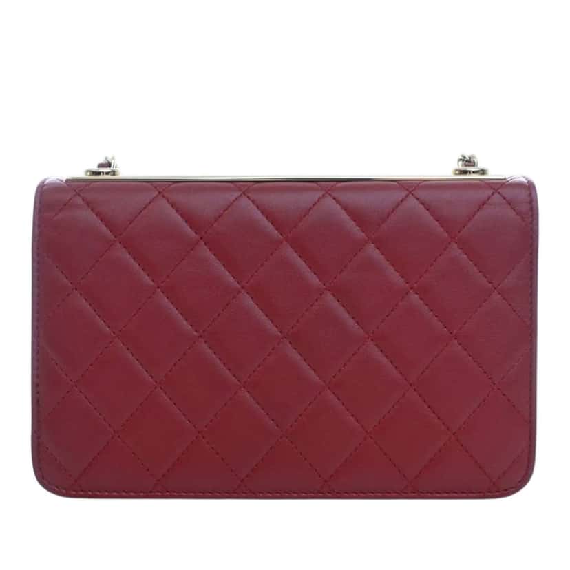Chanel Quilted Lambskin Trendy CC Wallet On Chain Red Leather Good condition - Model View