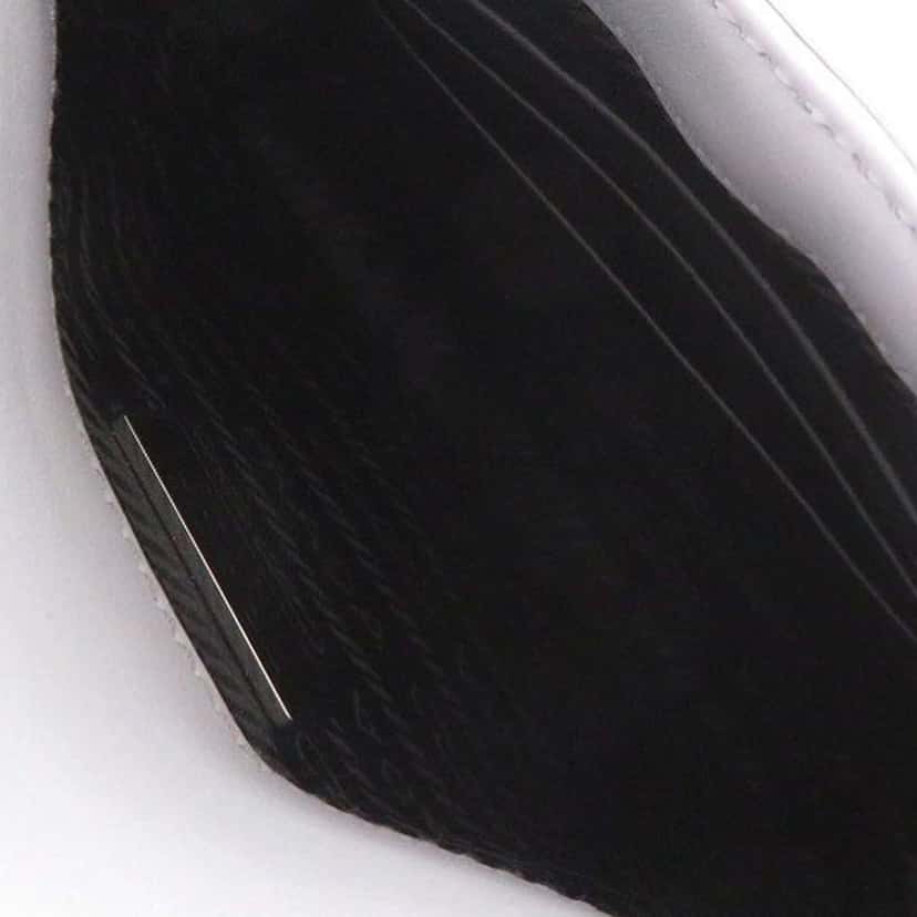 Prada Mini Spazzolato Cleo Crossbody Blue Leather Good condition - Model View