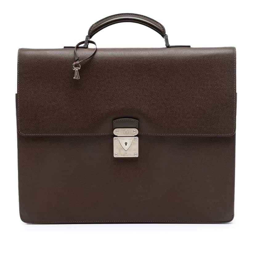 Louis Vuitton Taiga Laguito Brown Leather Good condition - Front View